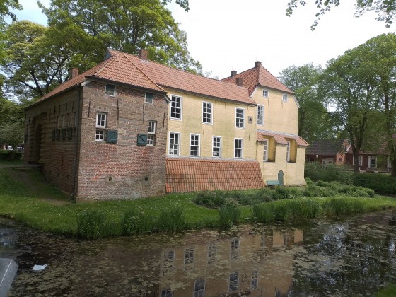 Manningaburg in Pewsum